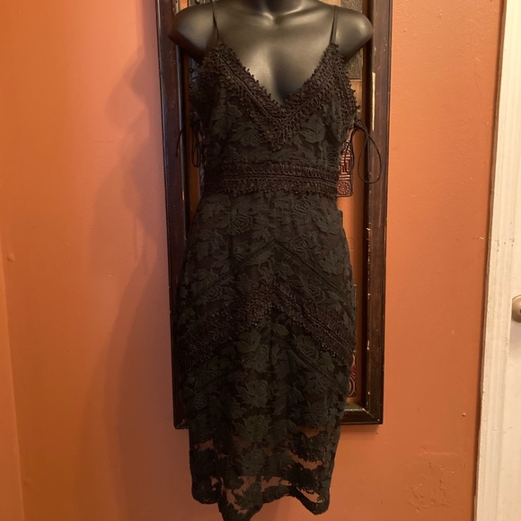 Adelyn Rae Drawstring Netted/Lace Dress - Picture 1 of 4